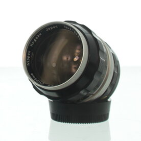 Nippon Kogaku NIKKOR-P auto 1:2.5 lens f=105mm