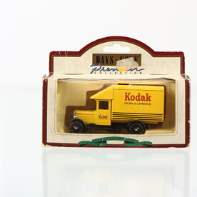 Days Gone Premier Collection 52009 1935 Morris Parcels Van Kodak