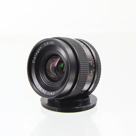 Carl Zeiss T* Distagon 35mm f/2.8