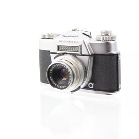 Voigtl&auml;nder Bessamatic SLR camera