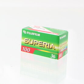 EXPIRED Fujifilm superia 00 film 135/36 (Exp date 08/2007)