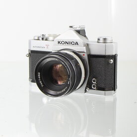 Konica Autoreflex T met Hexanon AR 52mm f/1.8