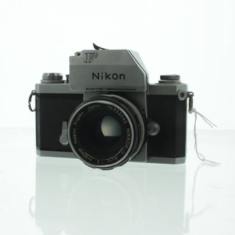 Nikon F met Nippon Kogaku Nikkor-H auto lens 50 mm f1:2