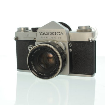Yashica J reflex 35 met Yashica auto Yashinon lens f=5 cm 1:2