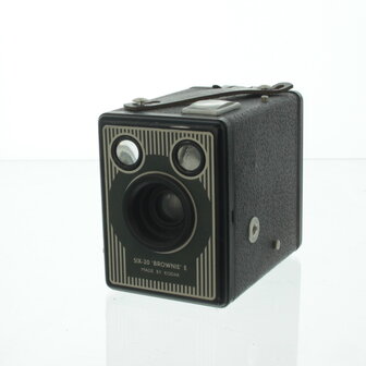 Kodak Eastman SIX-20 &quot;Brownie&quot; E stripes