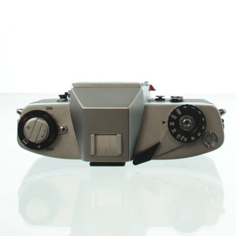 Leitz :  Leicaflex SL chrome