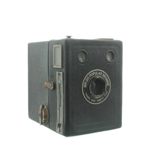 Kodak Eastman :  Six-20 Populair Brownie