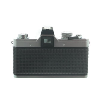 KW (KameraWerkstatten) :  Praktica MTL3 body chrome