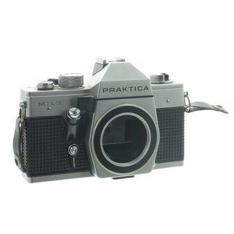 KW (KameraWerkstatten) :  Praktica MTL3 body chrome