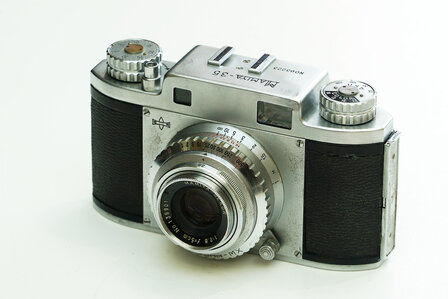 MAMIYA 35 MODEL II &ndash; MAMIYA&rsquo;S 35MM doorbraak