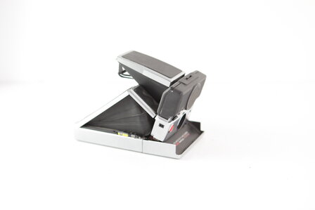 Polaroid SX-70 land camera Sonar Autofocus 