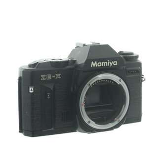 Mamiya :  Mamiya ZE-X body voor onderdelen