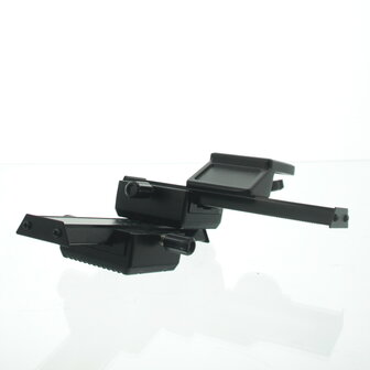 Tripod head with vertical and horizontal scaling