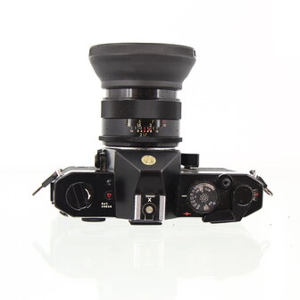Yashica TL-electro X ITS black with Auto Yashinon-DX 1:1.7 50mm lens