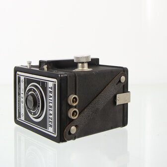 Pho-tak -  Trailblazer 120 box camera