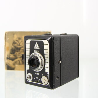 Sears Roebuck -  Tower Flash 120 Deluxe box camera met originele box