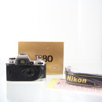 Nieuw (oude stock) Nikon F80