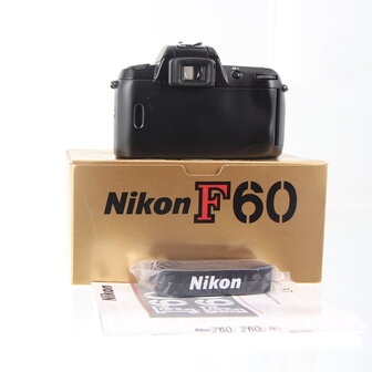Nieuw (oude stock) Nikon F60 Zwart