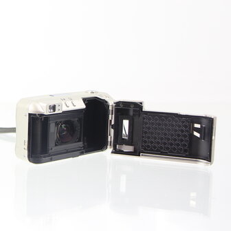 Minolta 150 Riva Zoom point and shoot camera