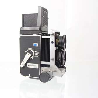 MAMIYA - MAMIYAFLEX C33 met 105mmlenzen