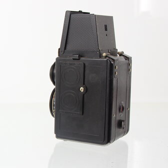 Gomz Lubitel 2 tlr medium format camera