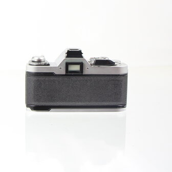 Canon AV-1 met Canon lens FD 50mm 1:1.8 S.C.
