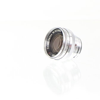Zeiss-Opton Sonnar 1:2 f=50mm red T Lens