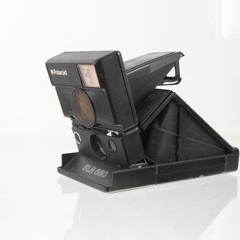 Polaroid SLR680 black skin