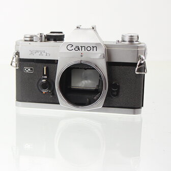 Chrome Canon FTb QL 35 mm SLR body