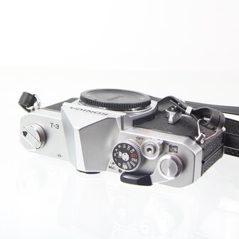 Konica Autoreflex T3 body