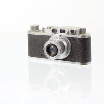 Leica II chrome 35mm rangefinder camera