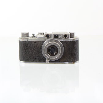 Leica II chrome 35mm rangefinder camera