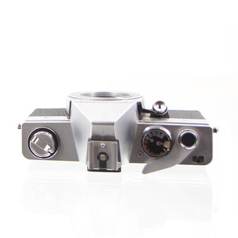 KW (KameraWerkstatten) Praktica Super TL2 body 