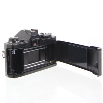 Zwart Olympus OM-2s program body