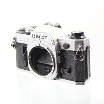 Canon AE-1
