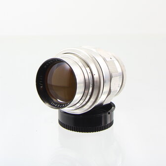 Jupiter-11 135 mm f/4 telephoto lens