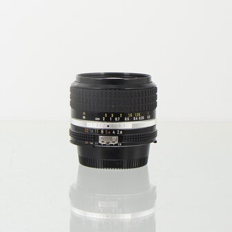 Nikon Nikkor 24mm f/2.8 AI-S