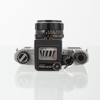 Asahi Pentax S1a met Super-Takumar 55mm f/2