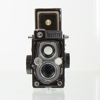 Yashica 44 LM TLR