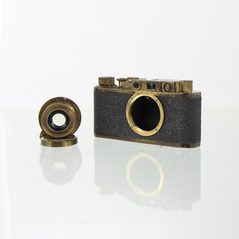 Brass Leica III Copy met 5cm Elmar imitatie en Lederen Case