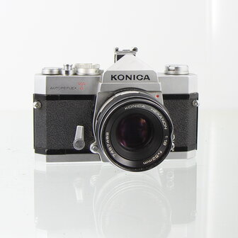 Konica Autoreflex T met Hexanon AR 52mm f/1.8
