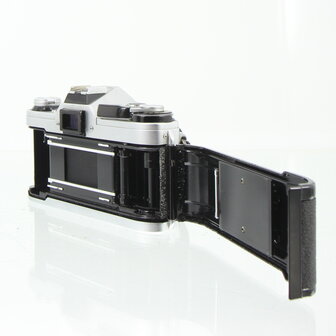 Canon AE-1 met Canon FD  lens 50mm 1:1.8