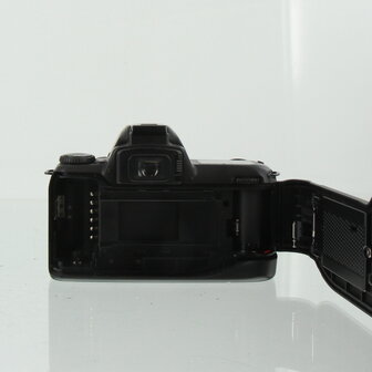 Nikon F65