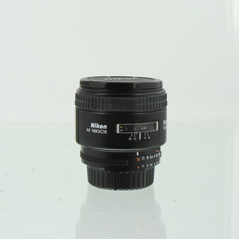 AF Nikkor 85mm f/1.8D