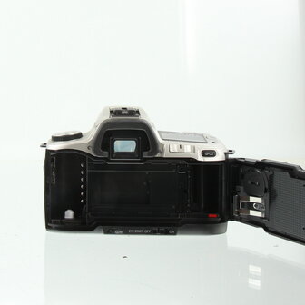 Minolta Maxxum XTsi in doos