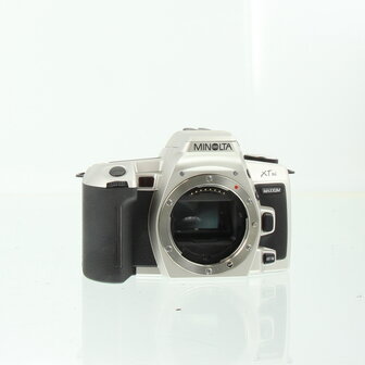 Minolta Maxxum XTsi in doos