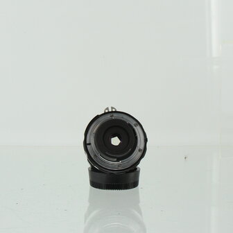Nikon Nikkor-H Auto 28mm f/3.5