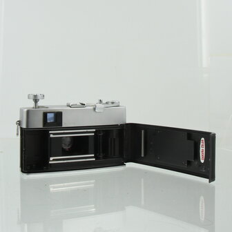 Konica Auto S2 / 35mm Rangefinder Camera