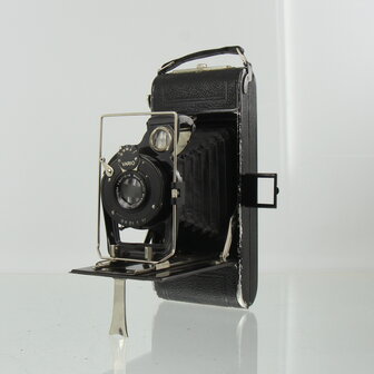 Vintage Vouwcamera met Meyer-G&ouml;rlitz Trioplan 12cm f/6.3 in Vario Sluiter
