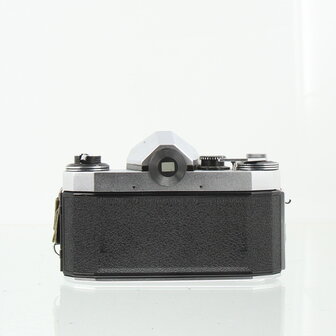 Praktica Super TL met Super Carenar 50mm f/1.8